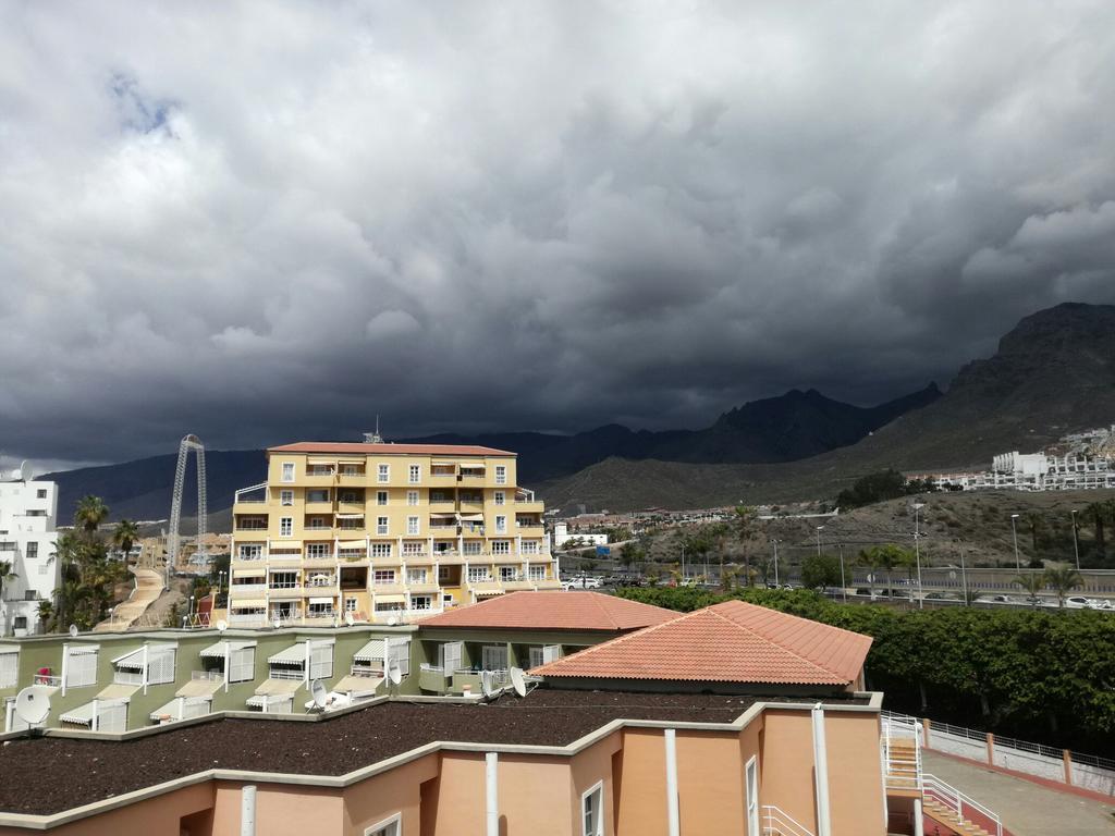Apartment Las Americas Costa Adeje Екстериор снимка